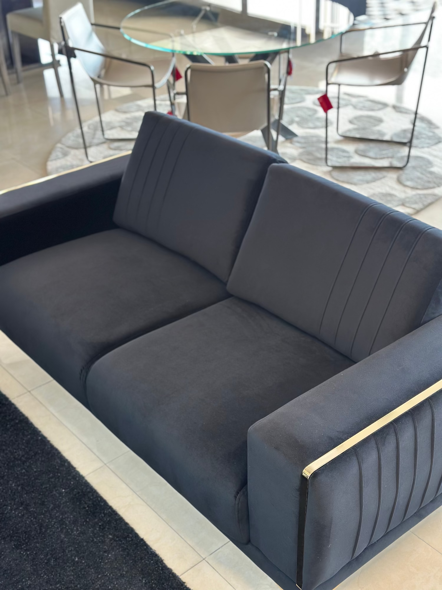 CUBANO SLEEPER LOVESEAT - Euro Living Furniture